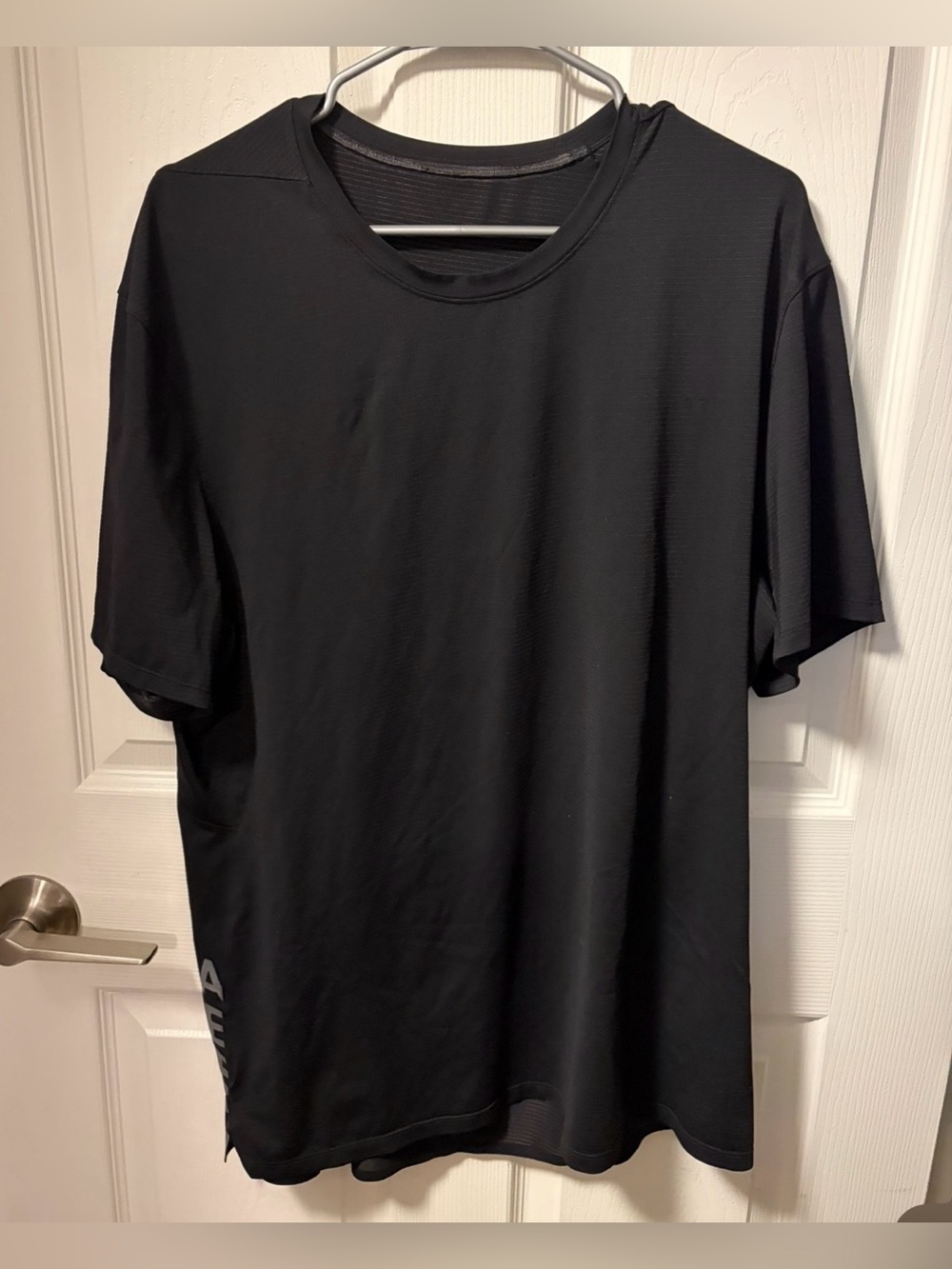 Lululemon Mens Breathe Repeat Tee - XL